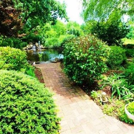 Winridge Manor Bed And Breakfast Madison Heights Exteriör bild