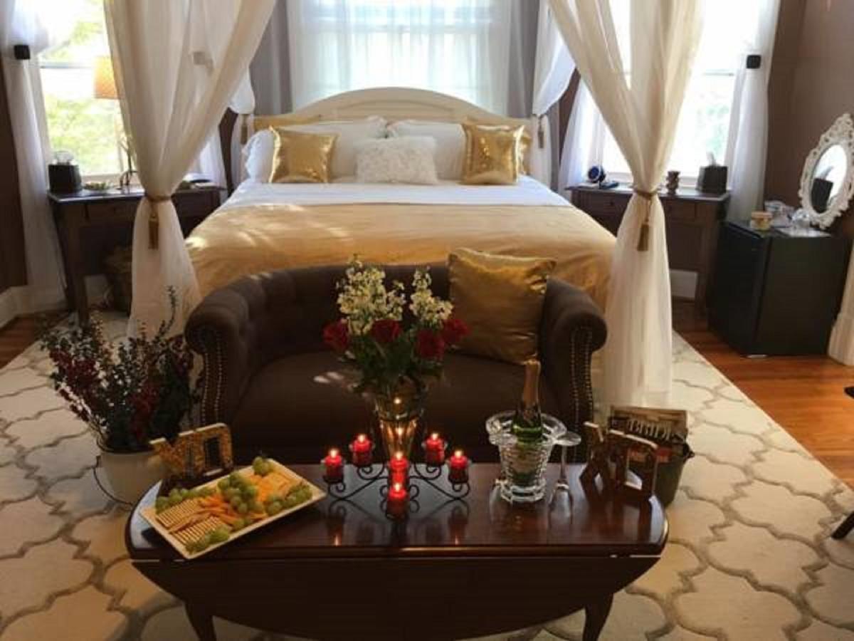 Winridge Manor Bed And Breakfast Madison Heights Exteriör bild